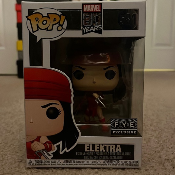Used Funko Pop! Marvel 80 Years Elektra FYE Exclusive (581) Bobble-head Figure - Picture 1 of 7